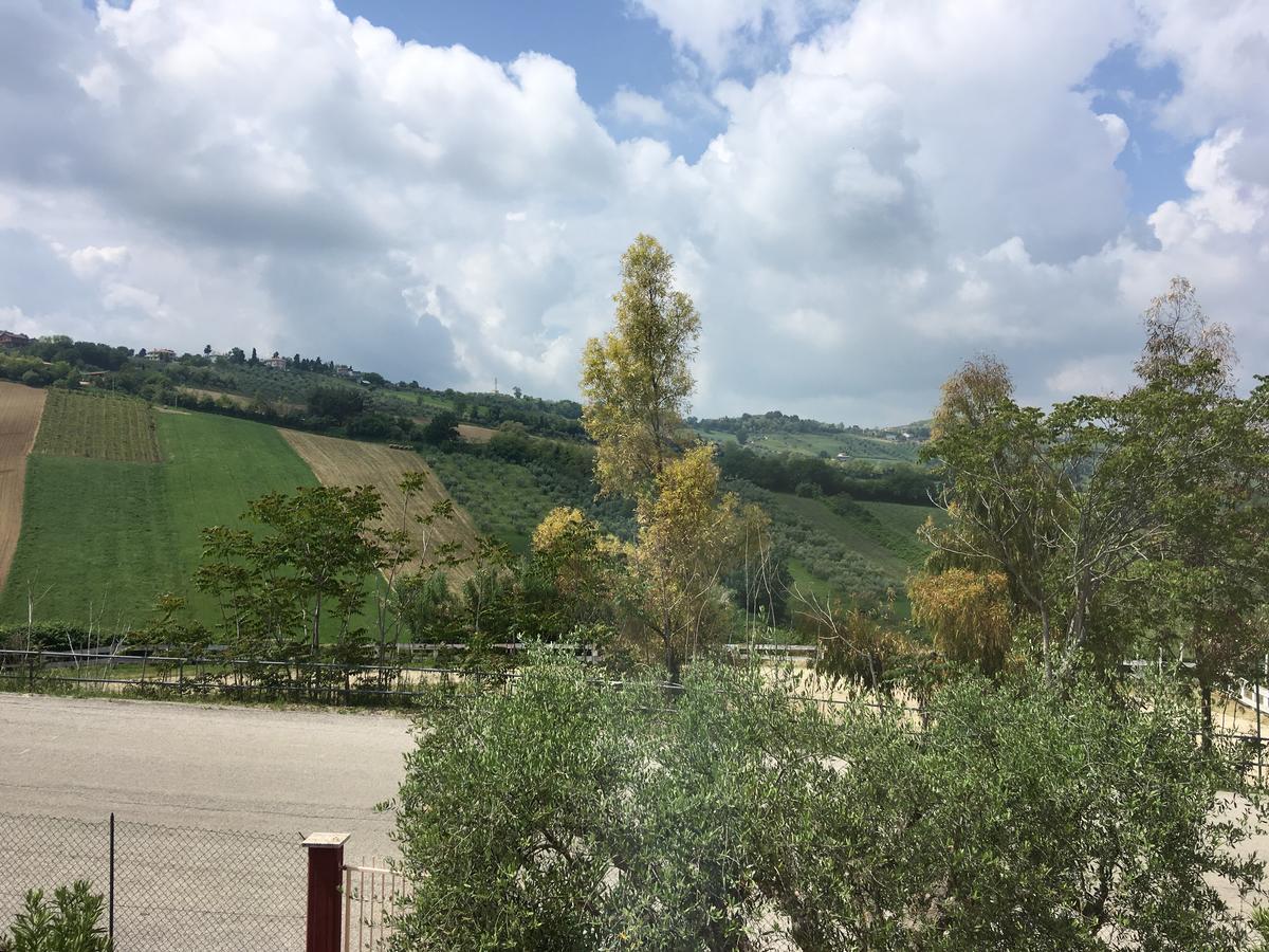 Fattoria Cerreto 호텔 모스치아노 산탄젤로 외부 사진